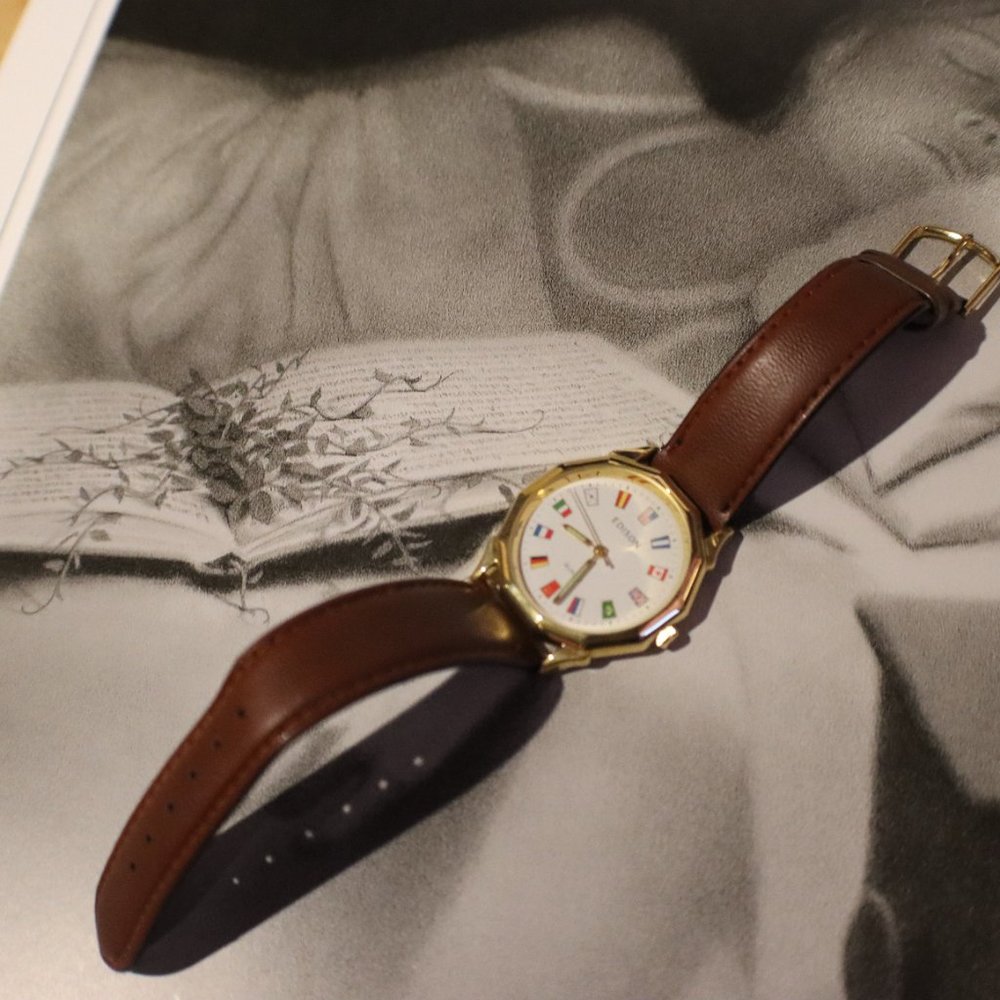 Edison Country Flag Watch - image 3